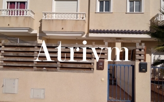 Chalet - Alquiler larga estancia - Villamartin - Villamartin