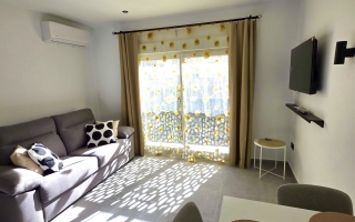 Piso - Alquiler larga estancia - Torrevieja - Torrevieja