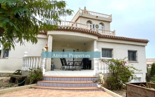 Chalet - Location - Orihuela Costa - La Zenia