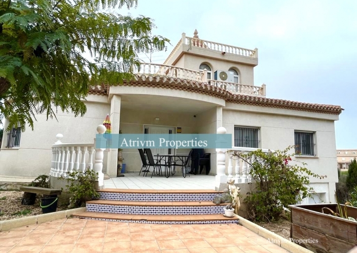Location - Chalet - Orihuela Costa - La Zenia