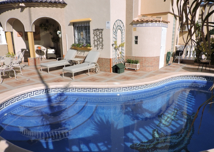 Resale - Semi-Detached Villa - Orihuela Costa - Lomas de Cabo Roig