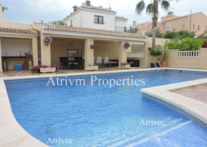 Long Term Rentals - Detached Villa - La Marina