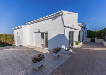 Detached Villa - Alquiler larga estancia - Orihuela Costa - Los Balcones