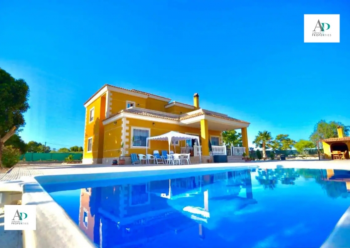 Long Term Rentals - Villa - Elche