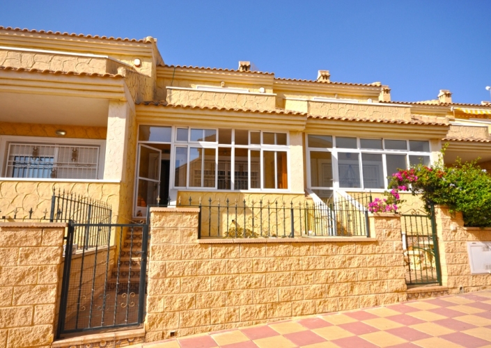 Resale - Town House - Punta Prima