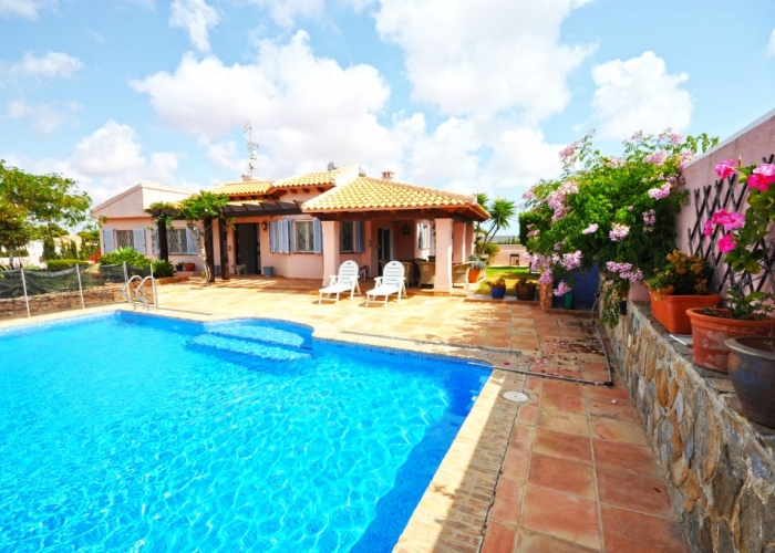 Resale - Villa - Torrevieja - Los Balcones