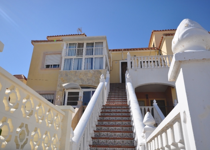 Resale - Apartment - Villamartin