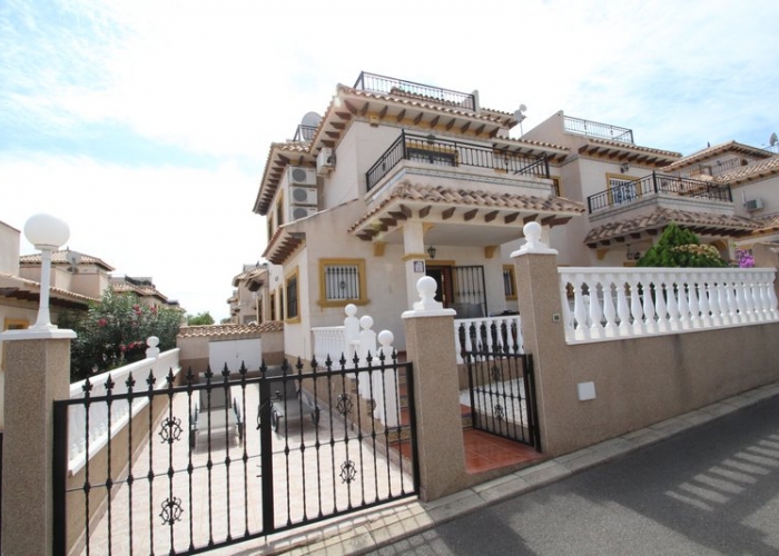 A Vendre - Chalet semi detached - Orihuela Costa - Villamartin
