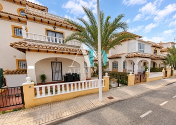 Chalet - Alquiler larga estancia - San Fulgencio - La Marina