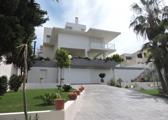 Long Term Rentals - Detached Villa - Orihuela Costa - Cabo Roig