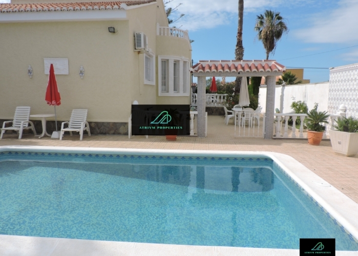 Location - Detached Villa - Torrevieja