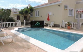 Villa - Long Term Rentals - Torrevieja - Torrevieja