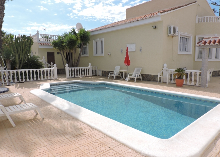 Location - Villa - Torrevieja - San Luis