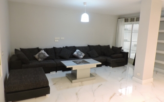 Apartamento - Alquiler larga estancia - Torrevieja - Torrevieja