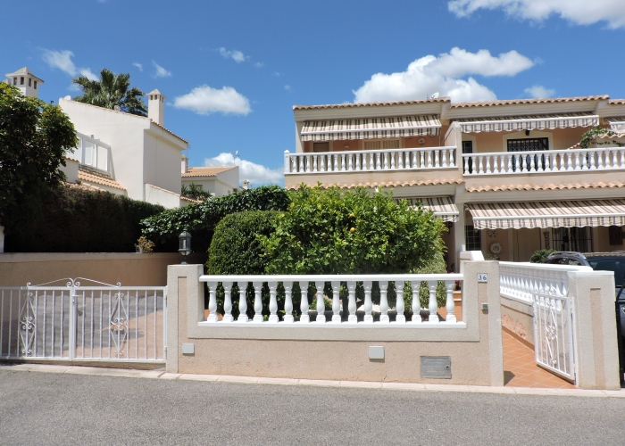 A Vendre - Chalet semi detached - Orihuela Costa - Los Altos