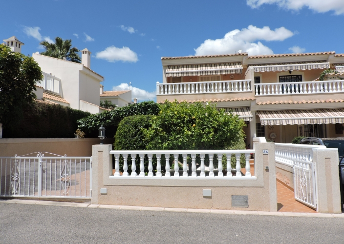 A Vendre - Chalet semi detached - Orihuela Costa - Los Altos
