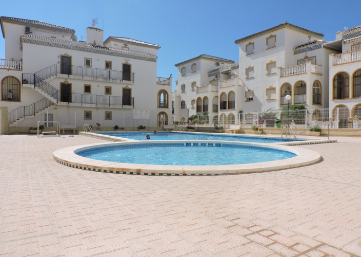 Alquiler larga estancia - Apartamento - Torrevieja - La Mata