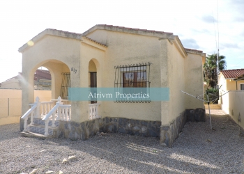 Semi-Detached Villa - Location - La Marina - La Marina