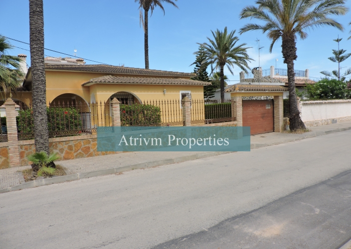 Location - Chalet - Orihuela Costa - La Zenia