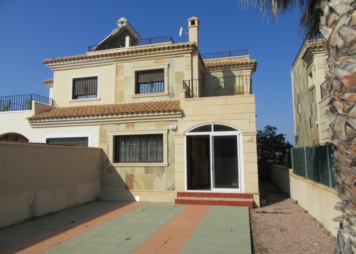 Resale - Semi Detached House - Torrevieja - Aguas Nuevas