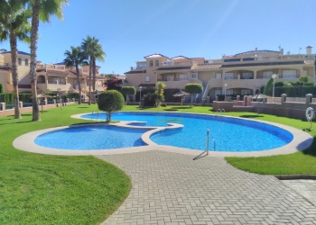 Chalet semi detached - Segunda Mano - Pilar de la Horadada - Mil Palmeras