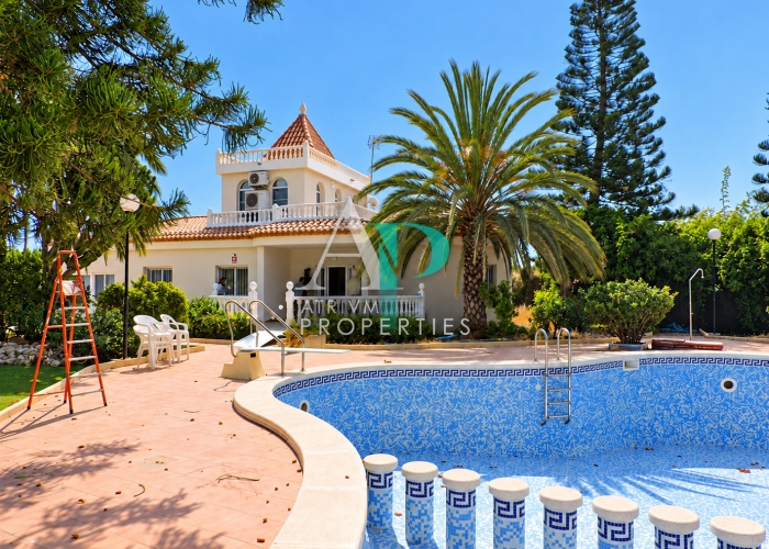 Long Term Rentals - Chalet - Orihuela Costa - Playa Flamenca