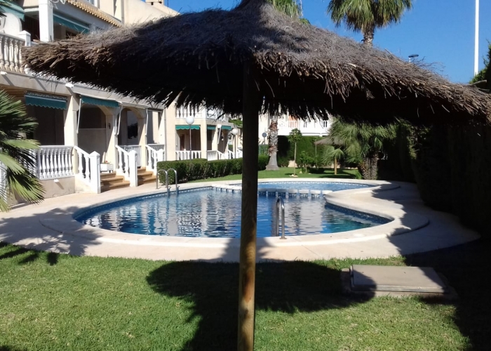 Alquiler larga estancia - Apartamento - Torrevieja