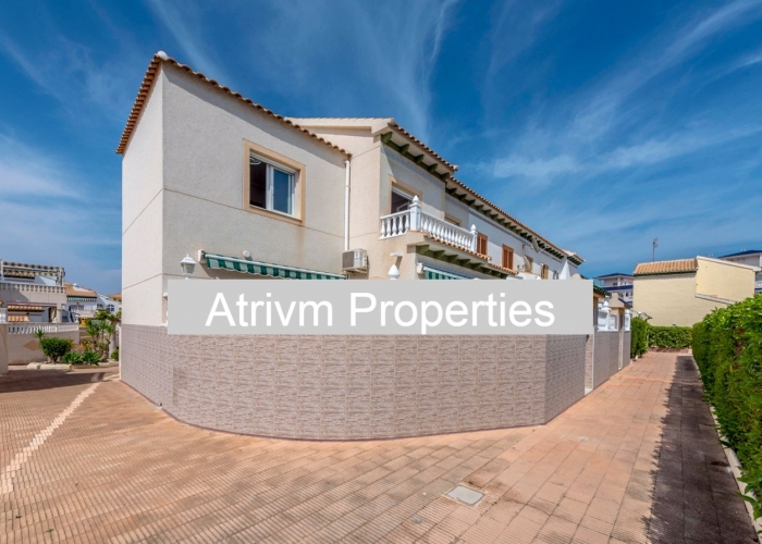 Location - Villa - Torrevieja