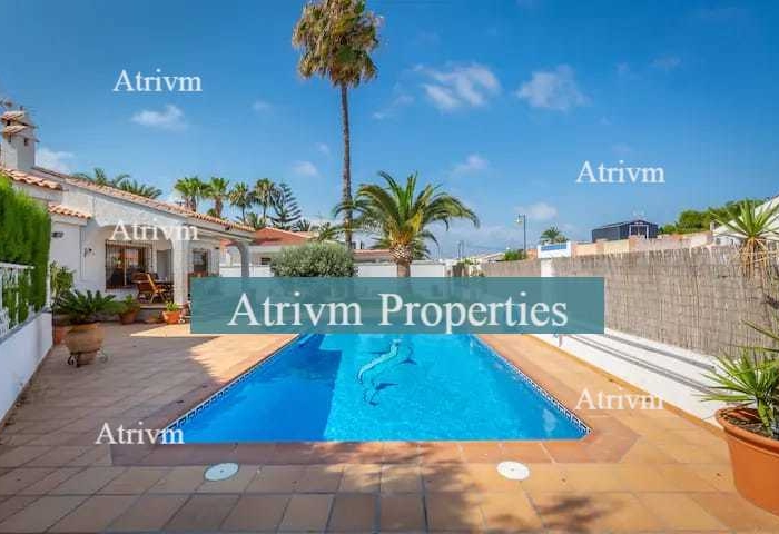 Alquiler larga estancia - Detached Villa -  - Torrevieja