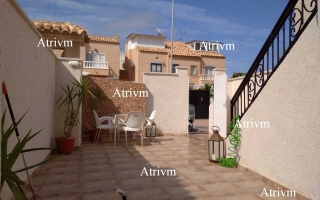 Bungalow - Alquiler larga estancia - Torrevieja - Torrevieja
