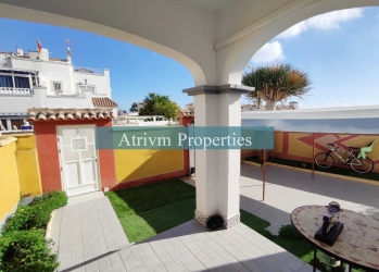 Chalet - Alquiler larga estancia - Orihuela Costa - Playa Flamenca