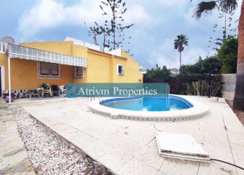 Chalet - Alquiler larga estancia - Orihuela Costa - Mil Palmeras