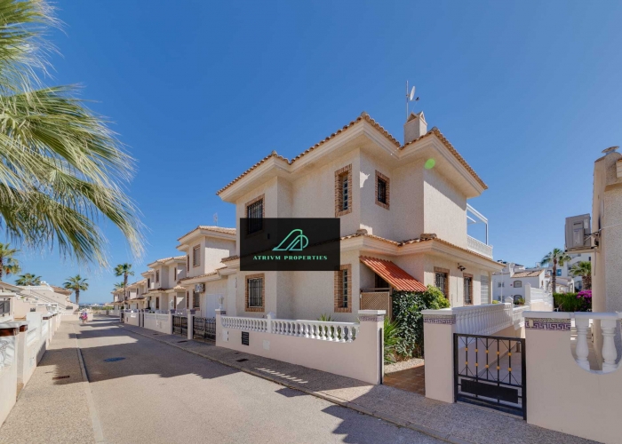 Location - Detached Villa - Orihuela Costa - La Zenia