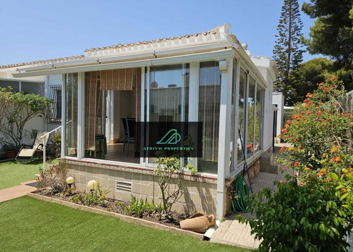 Location - Chalet - Orihuela Costa - Campoamor