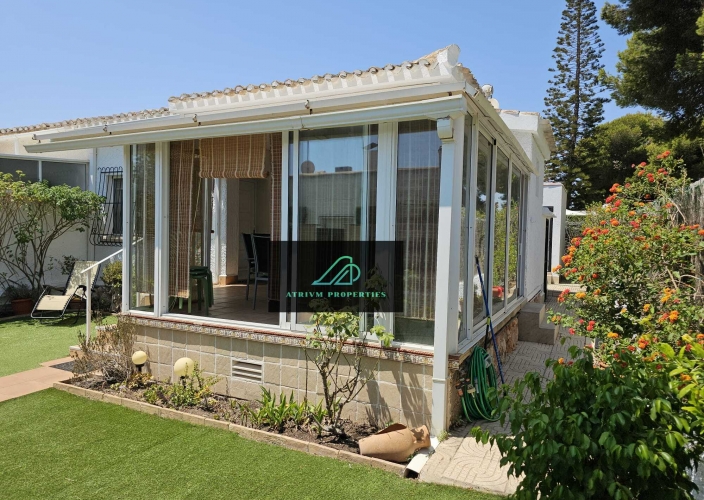 Location - Chalet - Orihuela Costa - Campoamor