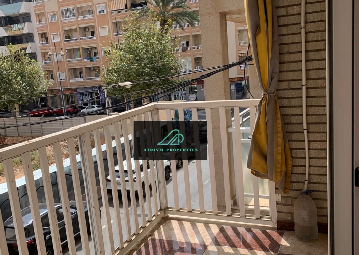 Alquiler larga estancia - Apartamento - Torrevieja