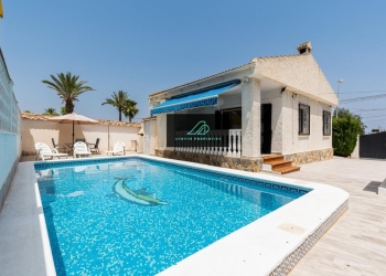 Chalet - Long Term Rentals - Orihuela Costa - Los Altos