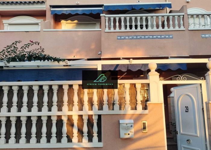 Alquiler larga estancia - Villa - Santa Pola