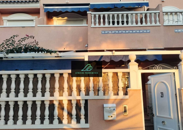 Alquiler larga estancia - Villa - Santa Pola