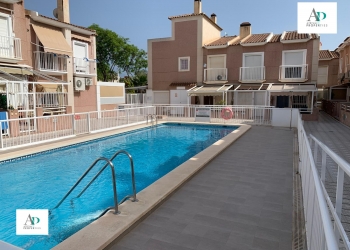 Chalet - Alquiler larga estancia - Santa Pola - Santa Pola