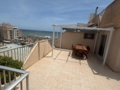 Piso - Alquiler larga estancia - Torrevieja - La Mata