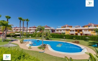 Piso - Alquiler larga estancia - Orihuela Costa - La Zenia