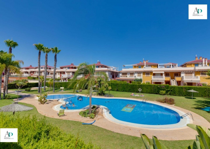 Alquiler larga estancia - Piso - Orihuela Costa - La Zenia