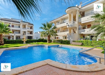 Piso - Alquiler larga estancia - JACARILLA  - JACARILLA