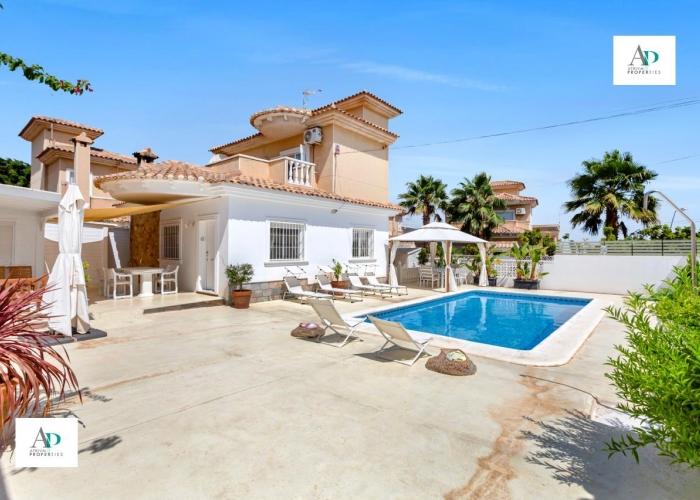 Location - Chalet - Torrevieja