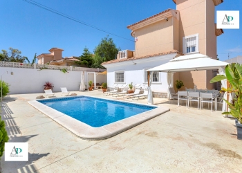Villa - Long Term Rentals - Orihuela Costa - Orihuela Costa