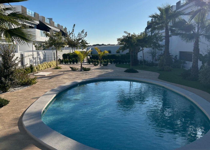 Long Term Rentals - Chalet - Punta Prima