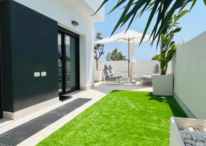 Long Term Rentals - Chalet - Orihuela Costa - Playa Flamenca