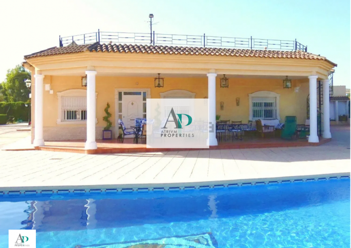 Alquiler larga estancia - Chalet - Elche