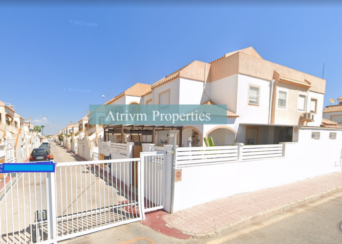 Long Term Rentals - Chalet - Torrevieja